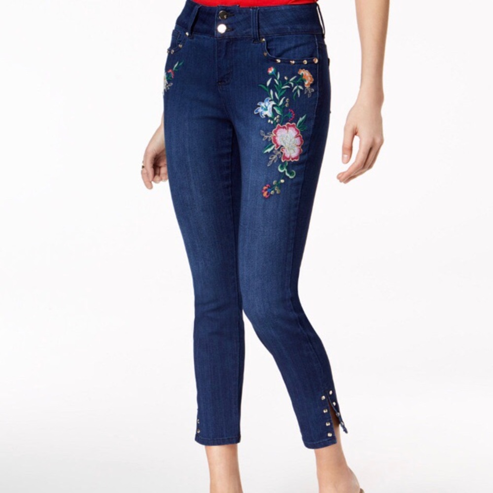 Thalia Sodi Embroidery ankle jeans - Picture 2 of 11